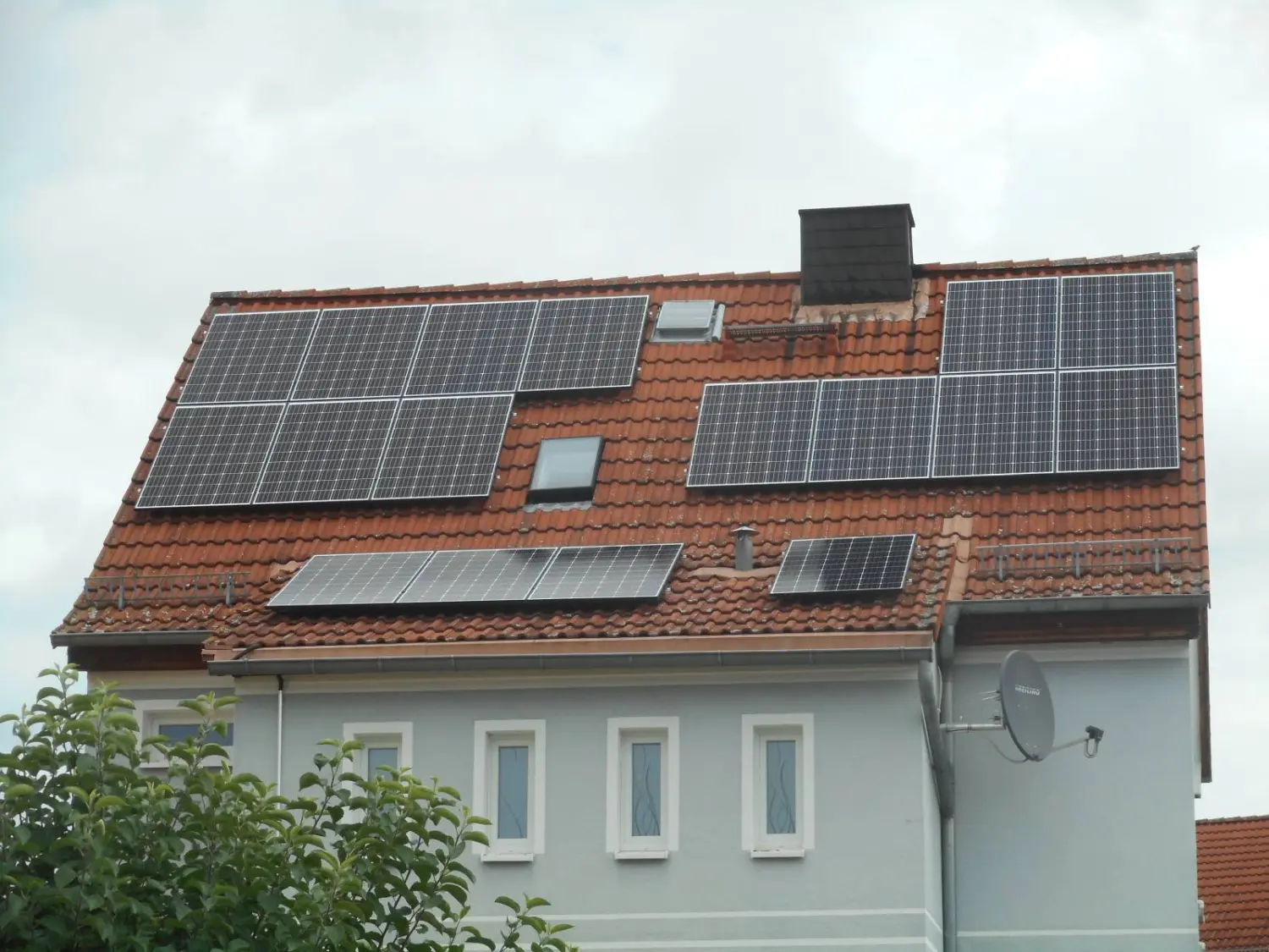Bestandteile einer Photovoltaikanlage vom Solarzentrum Thüringen